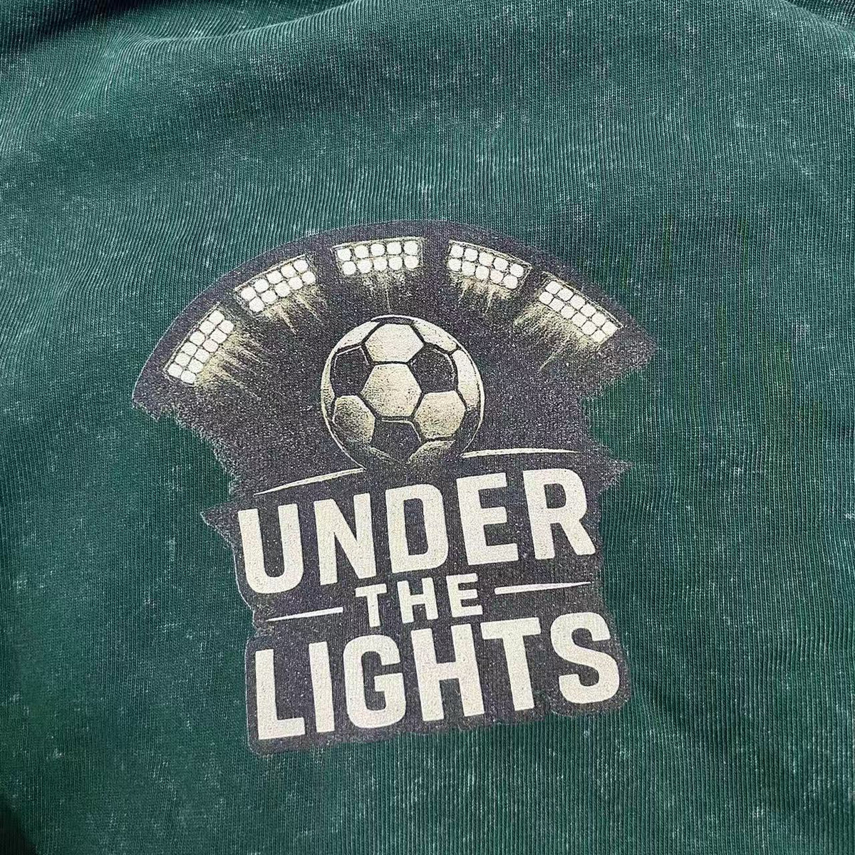 Under the Lights — Gewaschenes T-Shirt