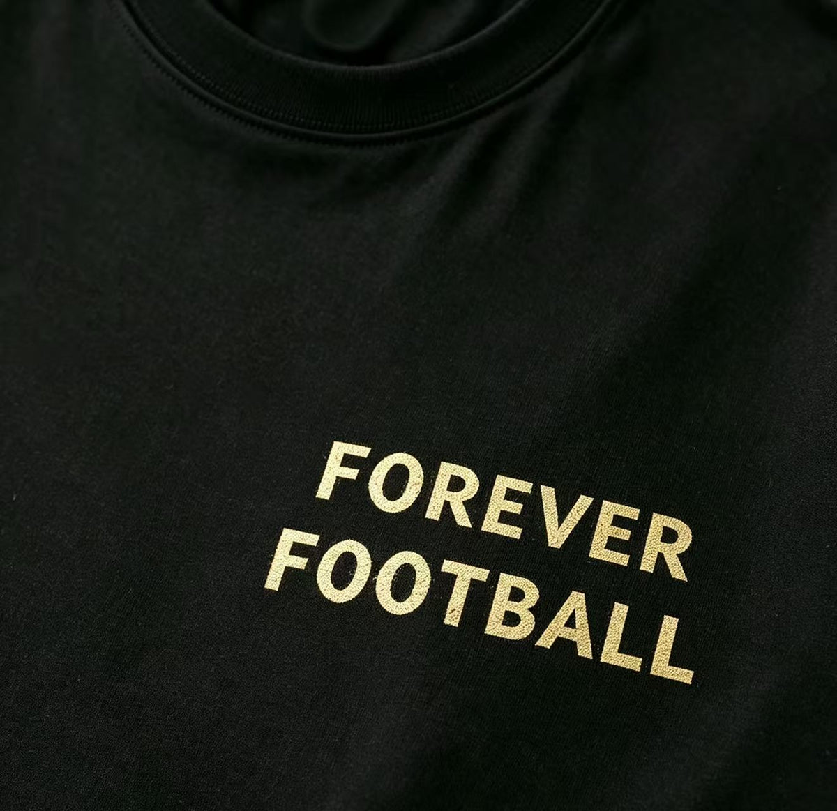 Forever Football — Gewaschenes T-Shirt