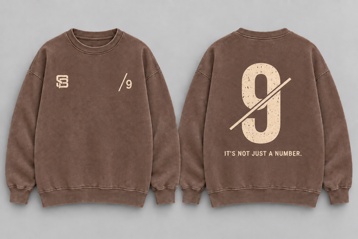 THE FINISHER — Washed Oversized Crewneck