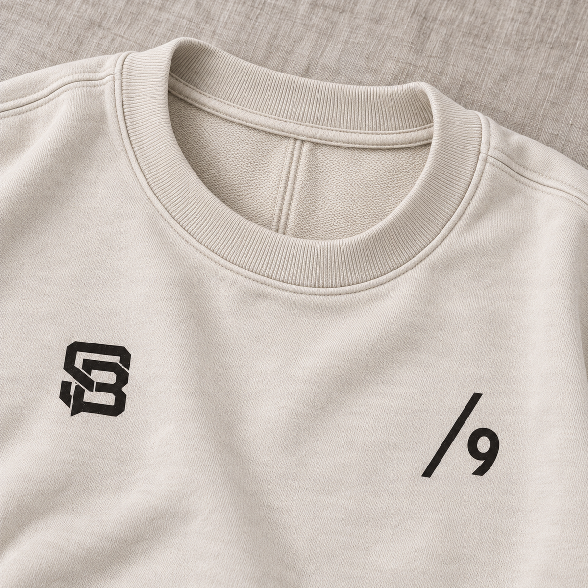 THE FINISHER — Washed Oversized Crewneck