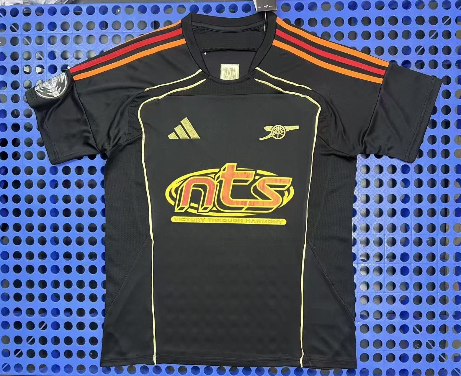 Arsenal 25-26 Jersey