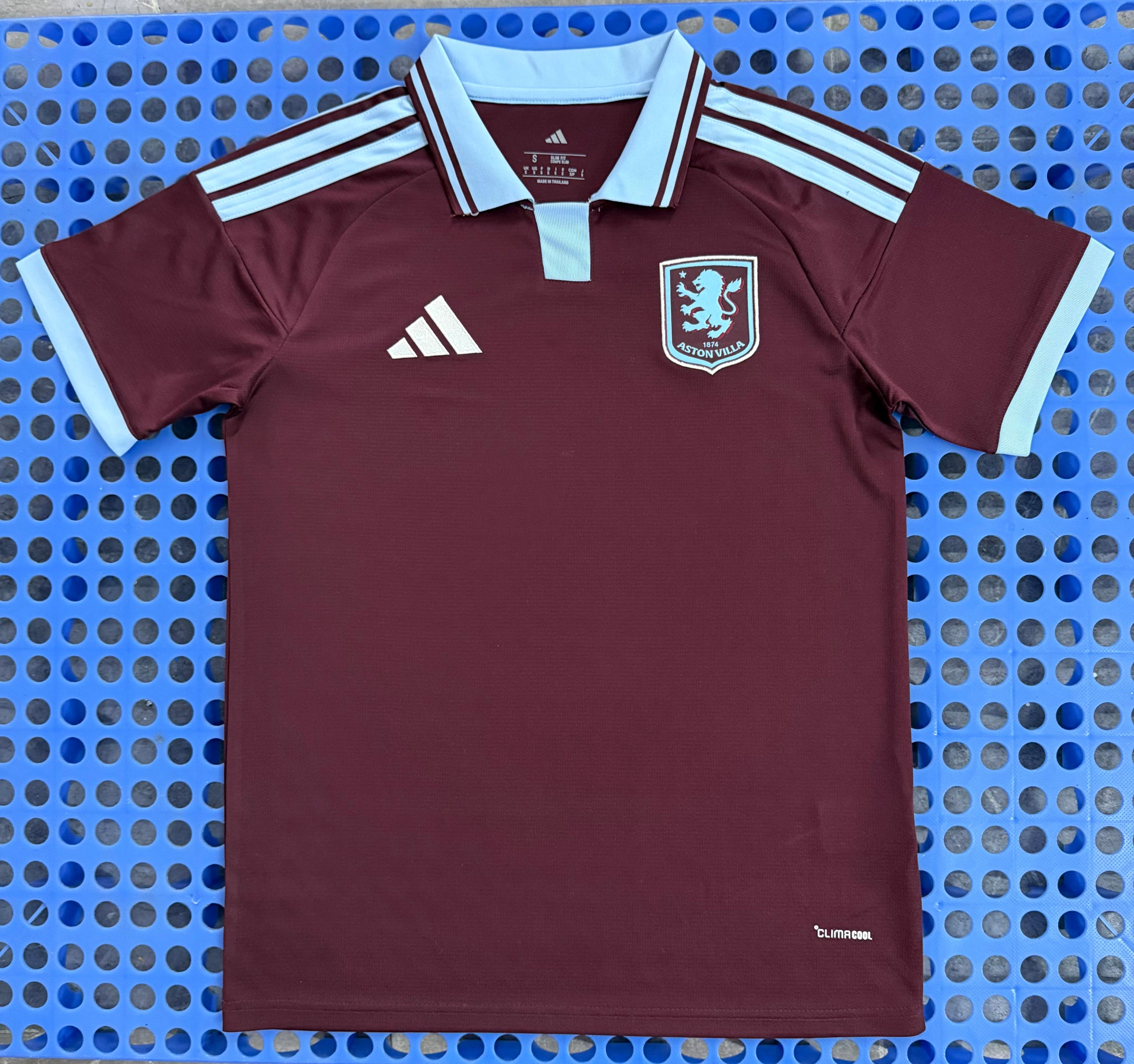 Aston Villa 26-27 Jersey